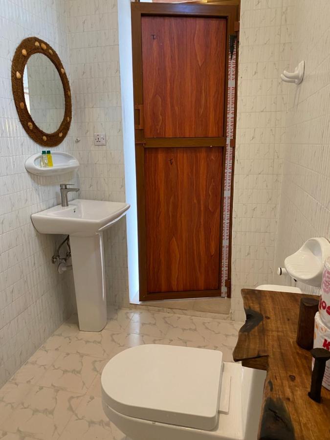 Utulivu Bungalow Nungwi Eksteriør billede