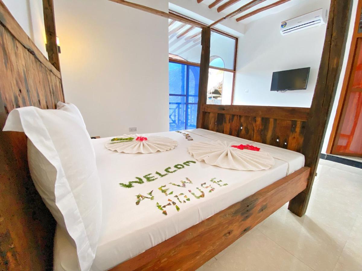 Utulivu Bungalow Nungwi Eksteriør billede